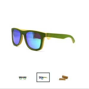 New keepwood green mirror sunglasses.